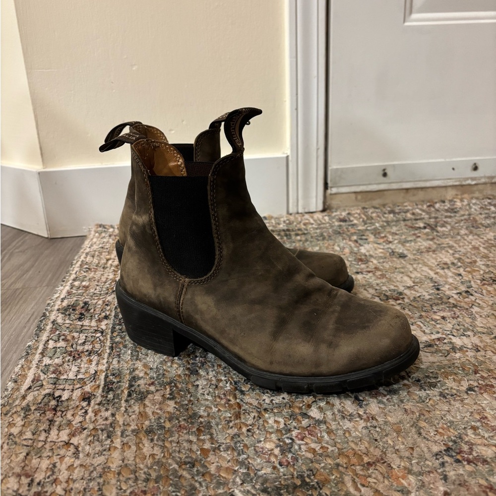 Blundstone Dark Brown Chelsea Boots